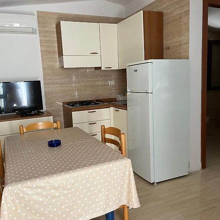 Club Vacanze Viestemare Екстериор снимка