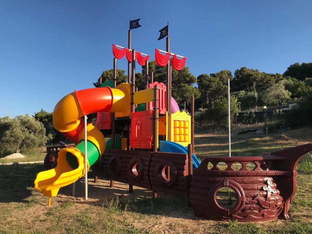 Club Vacanze Viestemare Екстериор снимка